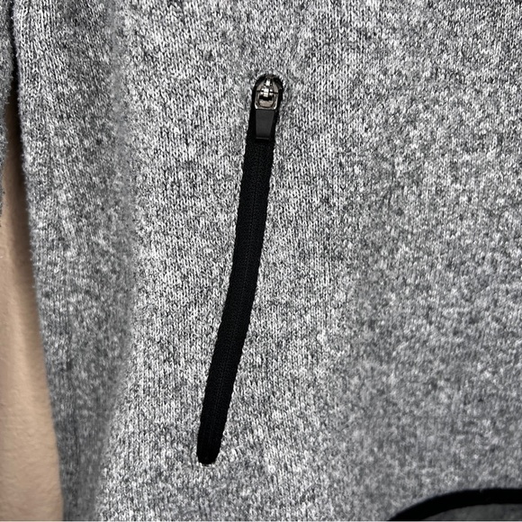 SMALL OLD NAVY GREY FLEECE HOODIE PULLOVER STRETCH ATHLETIC ACTIVEWEAR CASUAL - Picture 4 of 10